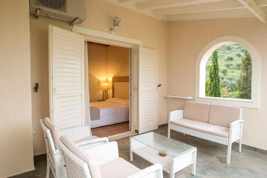 Villa Kastri Apartments Vasiliki  Bagian luar foto